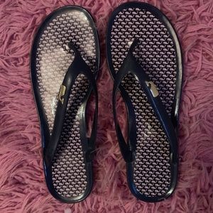 Vineyard vines shoes